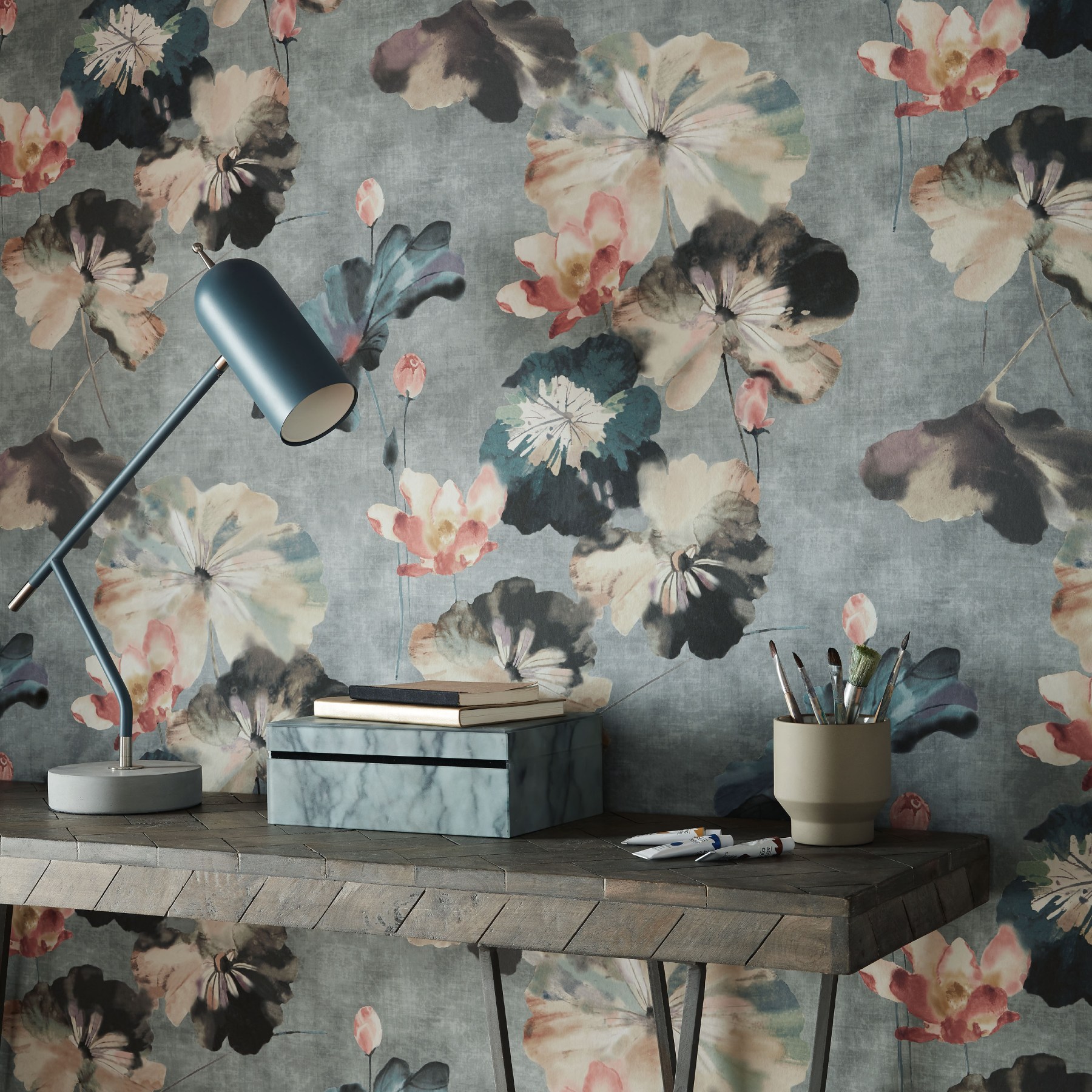 Обои 1838 Wallcoverings Willow Water Lilies Mineral 2008-143-02